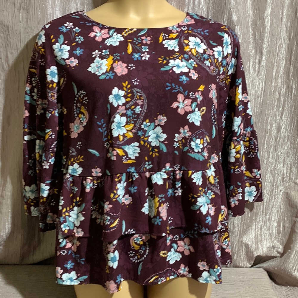 Time and Tru Top Burgundy/Wine Floral  Paisley XXL 20